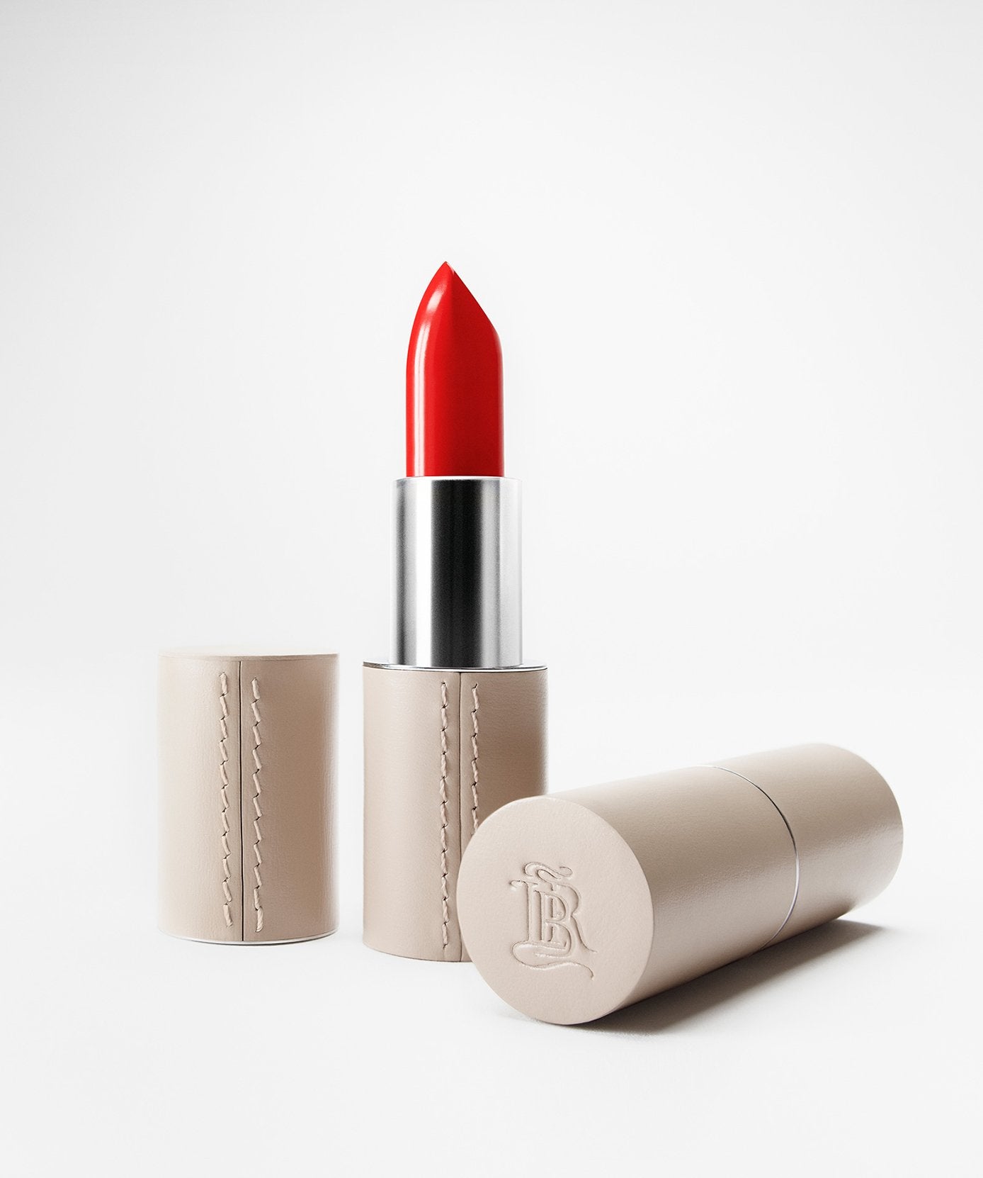 La Bouche Rouge  Lipstick Case Beige